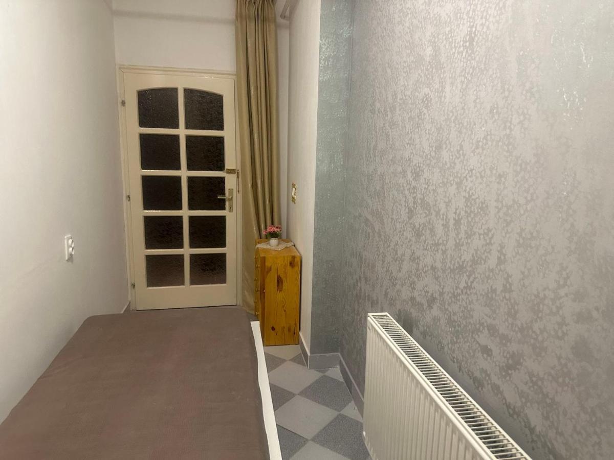布达佩斯苹果酒店 Budapest Eksteriør billede