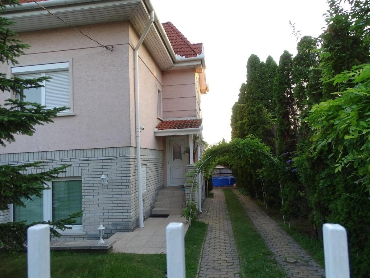 布达佩斯苹果酒店 Budapest Eksteriør billede